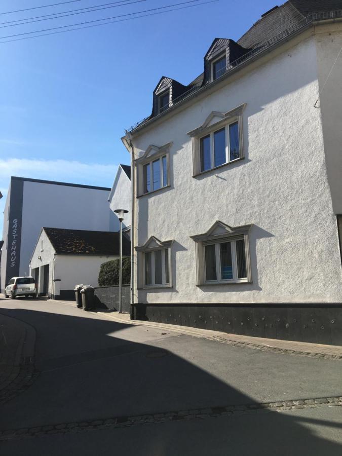 Ettringen  Ferienwohnung Backes מראה חיצוני תמונה